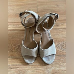 Lucky Brand Pernila Heels 6.5